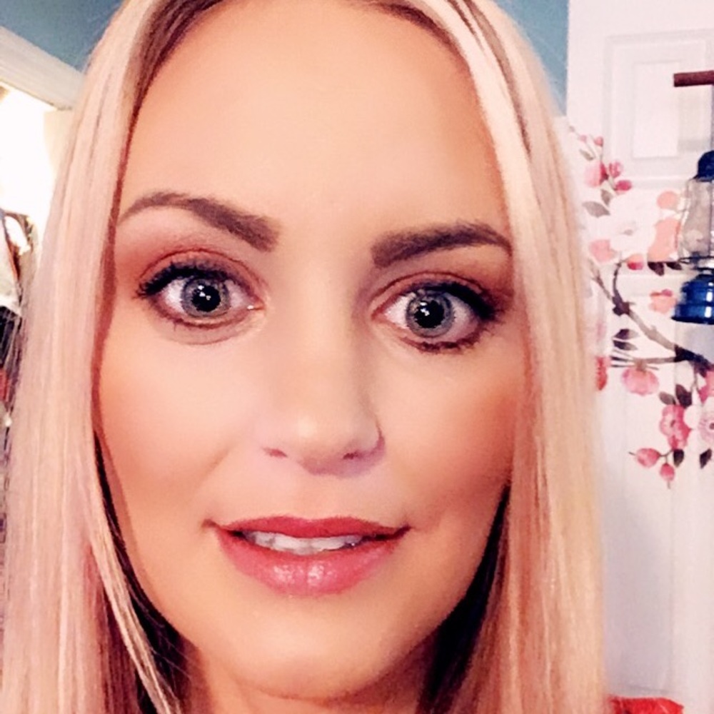 Meet your Posher, Whitney